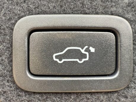 Volvo XC60 2.0 D4 SE Lux Nav Auto Euro 6 (s/s) 5dr 24