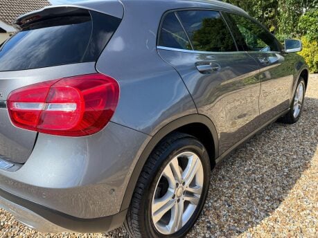 Mercedes-Benz GLA 2.1 GLA220d Sport (Premium Plus) 7G-DCT 4MATIC Euro 6 (s/s) 5dr 10