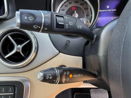 Mercedes-Benz GLA 2.1 GLA220d Sport (Premium Plus) 7G-DCT 4MATIC Euro 6 (s/s) 5dr 19