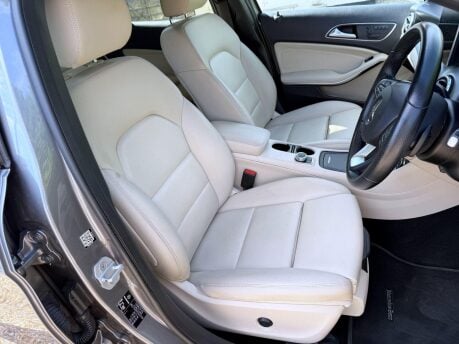 Mercedes-Benz GLA 2.1 GLA220d Sport (Premium Plus) 7G-DCT 4MATIC Euro 6 (s/s) 5dr 26