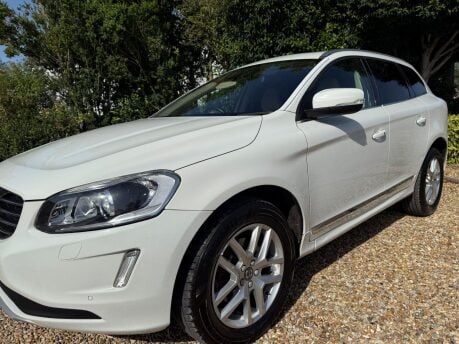 Volvo XC60 2.4 D5 SE Lux Nav Auto AWD Euro 6 (s/s) 5dr 7
