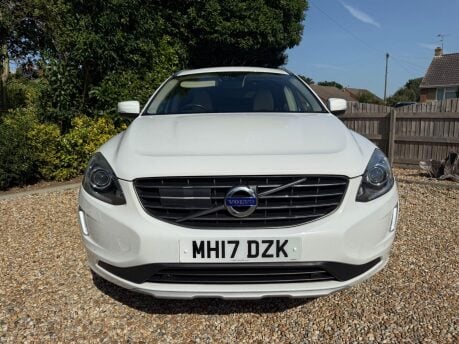 Volvo XC60 2.4 D5 SE Lux Nav Auto AWD Euro 6 (s/s) 5dr 8