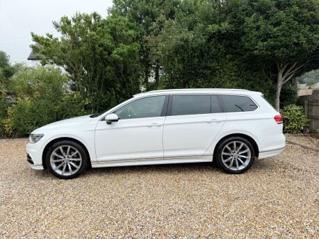 Volkswagen Passat 2.0 TDI R-Line DSG Euro 6 (s/s) 5dr 5