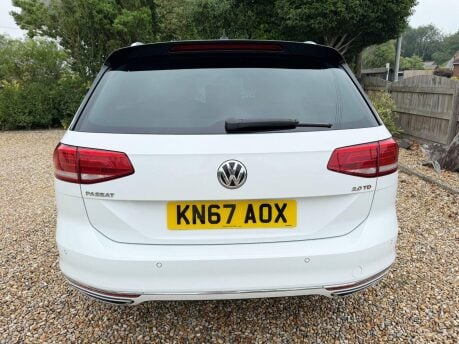 Volkswagen Passat 2.0 TDI R-Line DSG Euro 6 (s/s) 5dr 11