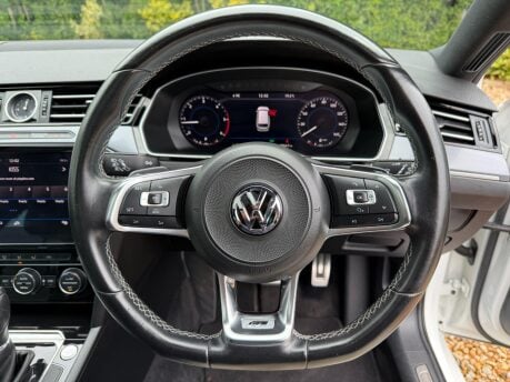 Volkswagen Passat 2.0 TDI R-Line DSG Euro 6 (s/s) 5dr 18