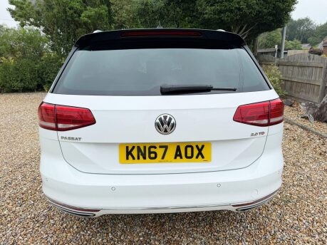 Volkswagen Passat 2.0 TDI R-Line DSG Euro 6 (s/s) 5dr 11