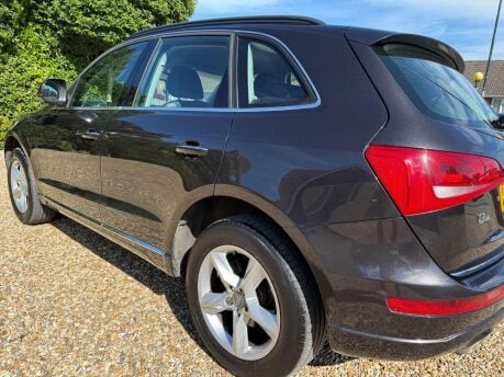 Audi Q5 2.0 TDI SE S Tronic quattro Euro 5 (s/s) 5dr 10