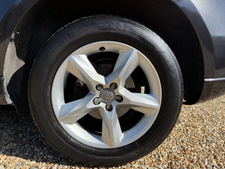 Audi Q5 2.0 TDI SE S Tronic quattro Euro 5 (s/s) 5dr 11