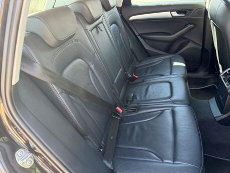 Audi Q5 2.0 TDI SE S Tronic quattro Euro 5 (s/s) 5dr 20