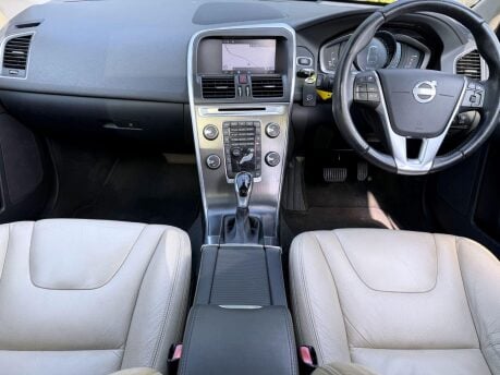 Volvo XC60 2.4 D5 SE Lux Nav Geartronic AWD Euro 5 5dr 21