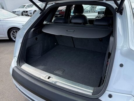 Audi Q3 2.0 TDI S line Plus S Tronic quattro Euro 6 (s/s) 5dr 28