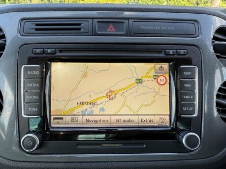 Volkswagen Tiguan 2.0 TDI BlueMotion Tech Match DSG 4WD Euro 5 (s/s) 5dr 20