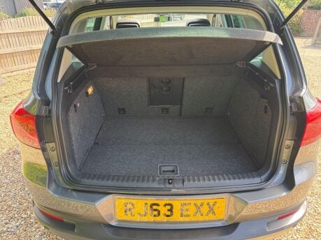 Volkswagen Tiguan 2.0 TDI BlueMotion Tech Match DSG 4WD Euro 5 (s/s) 5dr 26