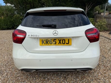Mercedes-Benz A Class 2.1 A200d Sport (Premium) 7G-DCT Euro 6 (s/s) 5dr 9