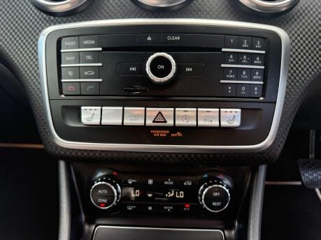 Mercedes-Benz A Class 2.1 A200d Sport (Premium) 7G-DCT Euro 6 (s/s) 5dr 17