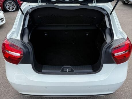 Mercedes-Benz A Class 2.1 A200d Sport (Premium) 7G-DCT Euro 6 (s/s) 5dr 23