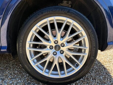 Audi Q5 2.0 TDI S line S Tronic quattro Euro 6 (s/s) 5dr 11