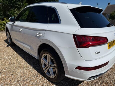 Audi Q5 2.0 TFSI S line S Tronic quattro Euro 6 (s/s) 5dr 10
