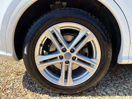 Audi Q5 2.0 TFSI S line S Tronic quattro Euro 6 (s/s) 5dr 14