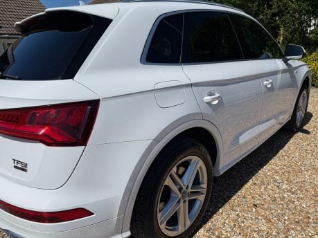 Audi Q5 2.0 TFSI S line S Tronic quattro Euro 6 (s/s) 5dr 8