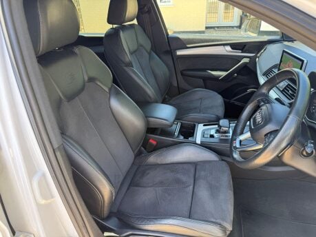 Audi Q5 2.0 TFSI S line S Tronic quattro Euro 6 (s/s) 5dr 26