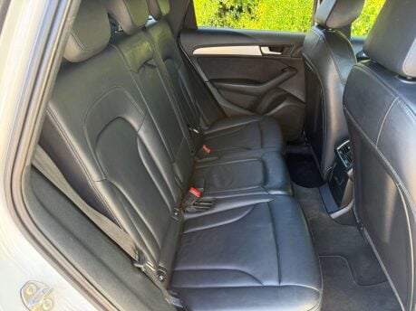 Audi Q5 2.0 TDI S line Plus S Tronic quattro Euro 6 (s/s) 5dr 23