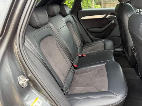 Audi Q3 2.0 TDI S line Plus S Tronic quattro Euro 6 (s/s) 5dr 22