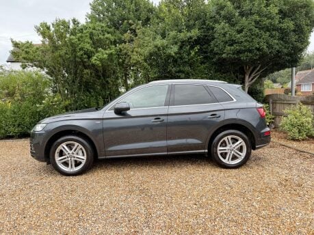 Audi Q5 2.0 TDI S line S Tronic quattro Euro 6 (s/s) 5dr 3