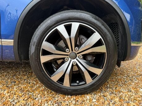 Volkswagen Touareg 3.0 TDI V6 R-Line Tiptronic 4WD Euro 6 (s/s) 5dr 15