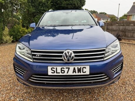 Volkswagen Touareg 3.0 TDI V6 R-Line Tiptronic 4WD Euro 6 (s/s) 5dr 8