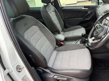 Volkswagen Tiguan 2.0 TDI R-Line Euro 6 (s/s) 5dr 24