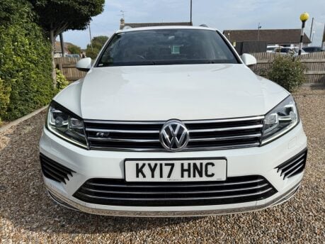Volkswagen Touareg 3.0 TDI V6 BlueMotion Tech R-Line Tiptronic 4WD Euro 6 (s/s) 5dr 8