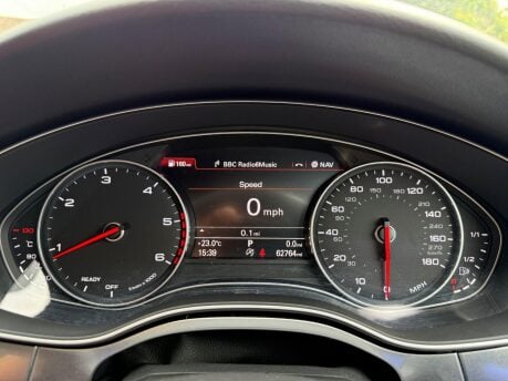Audi A6 2.0 TDI ultra Black Edition S Tronic Euro 6 (s/s) 5dr 15