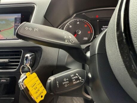 Audi Q5 2.0 TDI S line Plus S Tronic quattro Euro 5 (s/s) 5dr 18
