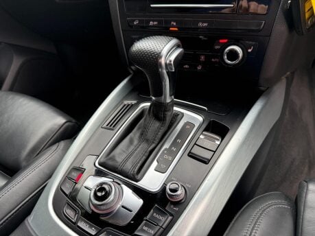 Audi Q5 2.0 TDI S line Plus S Tronic quattro Euro 5 (s/s) 5dr 21
