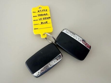 Jaguar XF 2.2d Portfolio Sportbrake Auto Euro 5 (s/s) 5dr 26