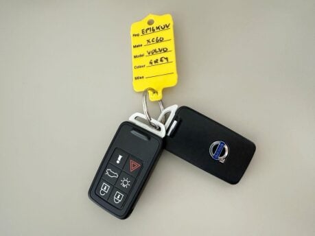 Volvo XC60 2.0 D4 SE Lux Nav Auto Euro 6 (s/s) 5dr 15