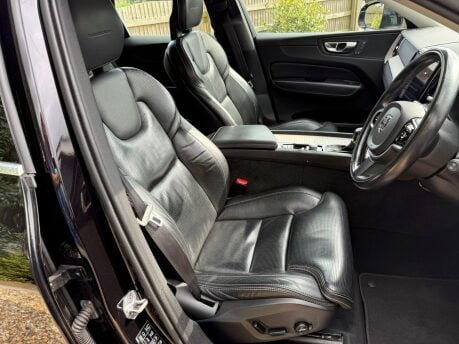 Volvo XC60 2.0 D5 PowerPulse Inscription Auto AWD Euro 6 (s/s) 5dr 19