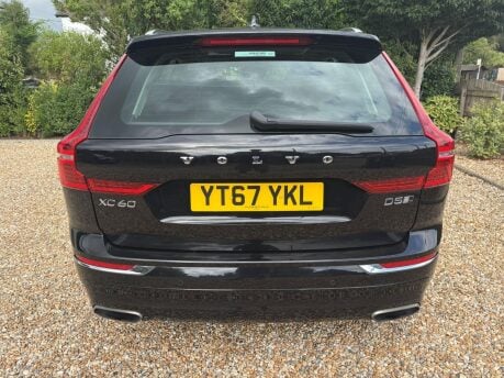 Volvo XC60 2.0 D5 PowerPulse Inscription Auto AWD Euro 6 (s/s) 5dr 9