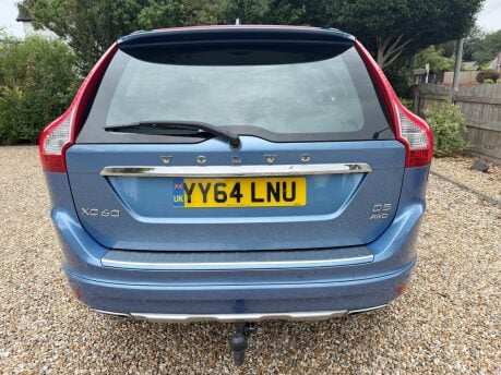 Volvo XC60 2.4 D5 SE Lux Nav Geartronic AWD Euro 5 5dr 9