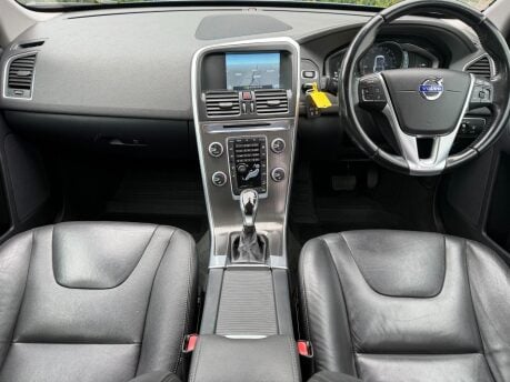 Volvo XC60 2.4 D5 SE Lux Nav Geartronic AWD Euro 5 5dr 23
