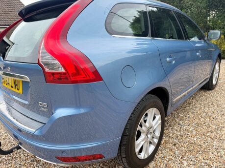 Volvo XC60 2.4 D5 SE Lux Nav Geartronic AWD Euro 5 5dr 8