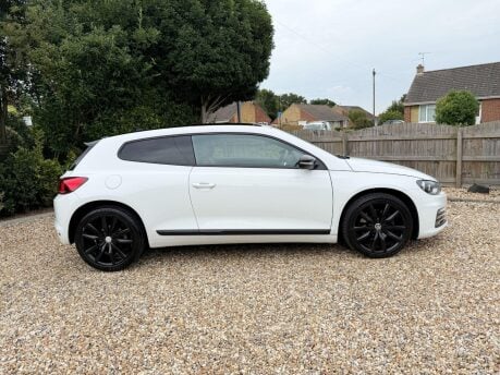Volkswagen Scirocco 2.0 TDI GT Black Edition DSG Euro 6 (s/s) 3dr 6