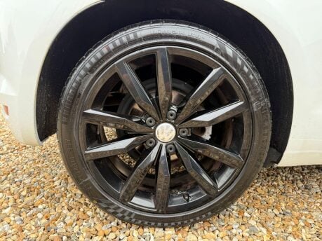Volkswagen Scirocco 2.0 TDI GT Black Edition DSG Euro 6 (s/s) 3dr 16