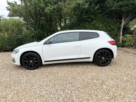 Volkswagen Scirocco 2.0 TDI GT Black Edition DSG Euro 6 (s/s) 3dr 5