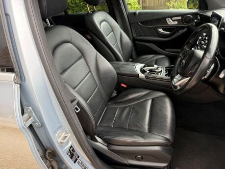 Mercedes-Benz GLC 2.1 GLC220d AMG Line (Premium) G-Tronic 4MATIC Euro 6 (s/s) 5dr 27