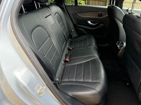 Mercedes-Benz GLC 2.1 GLC220d AMG Line (Premium) G-Tronic 4MATIC Euro 6 (s/s) 5dr 28