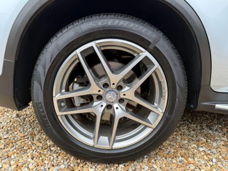 Mercedes-Benz GLC 2.1 GLC220d AMG Line (Premium) G-Tronic 4MATIC Euro 6 (s/s) 5dr 16