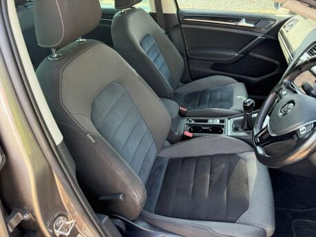 Volkswagen Golf 1.4 TSI BlueMotion Tech ACT GT Edition Euro 6 (s/s) 5dr 17