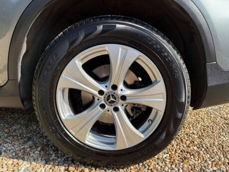 Mercedes-Benz GLC 2.1 GLC220d Sport (Premium) G-Tronic 4MATIC Euro 6 (s/s) 5dr 12